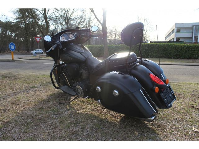 indian - chieftain-dark-horse