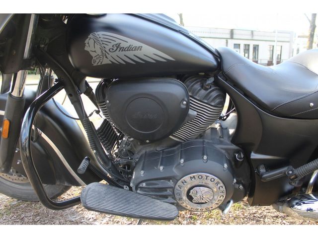 indian - chieftain-dark-horse