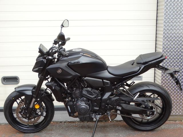 yamaha - mt-07-y-amt