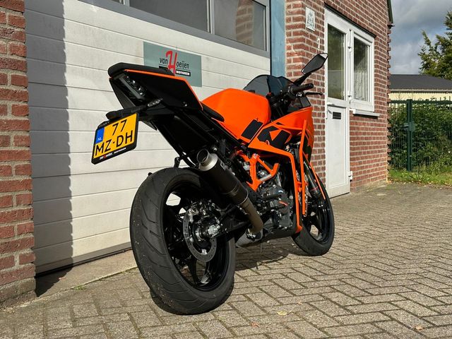 ktm - rc-390