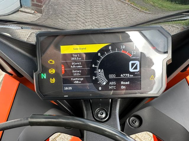 ktm - rc-390