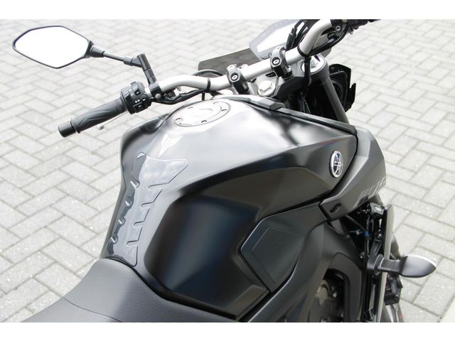 yamaha - mt-09-abs