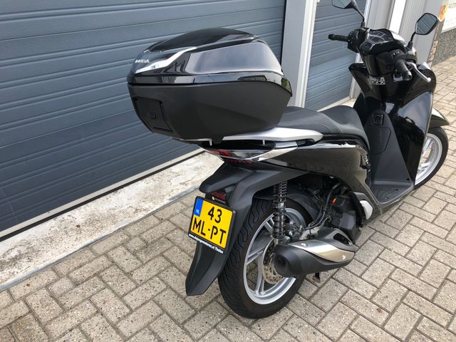 honda - sh-150i-c-abs