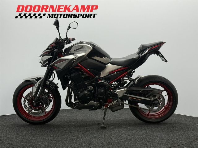 kawasaki - z900