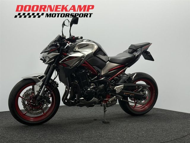 kawasaki - z900