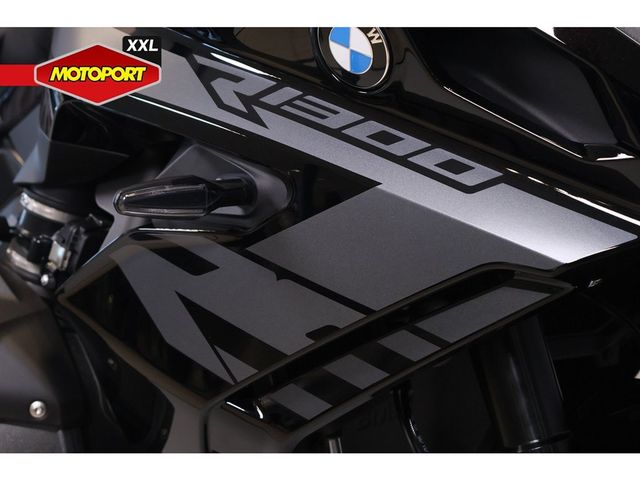 bmw - r-1300-rs