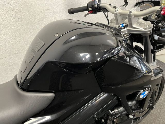 bmw - f-800-r
