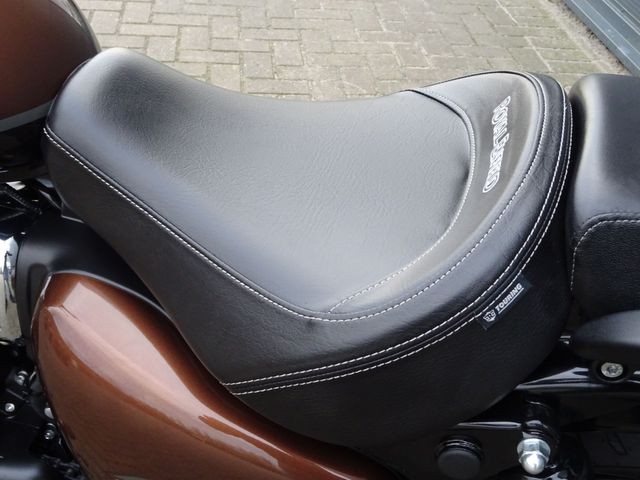 royal-enfield - meteor-350