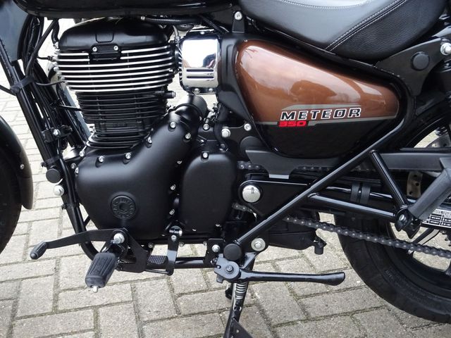 royal-enfield - meteor-350