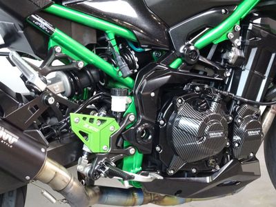 KAWASAKI Z900 – foto 4