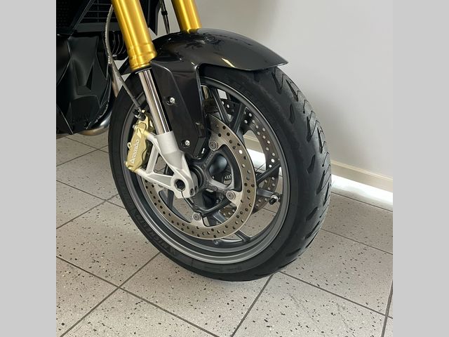bmw - r-1200-r