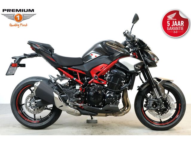 kawasaki - z900
