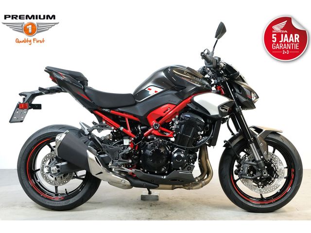 kawasaki - z900