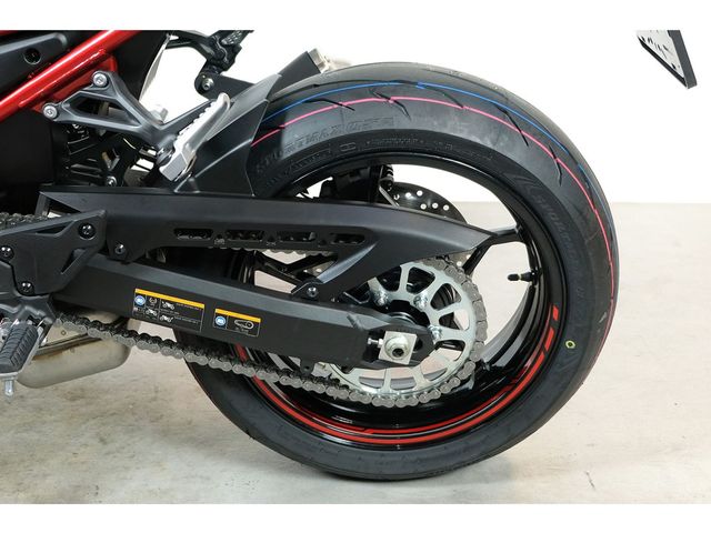 kawasaki - z900