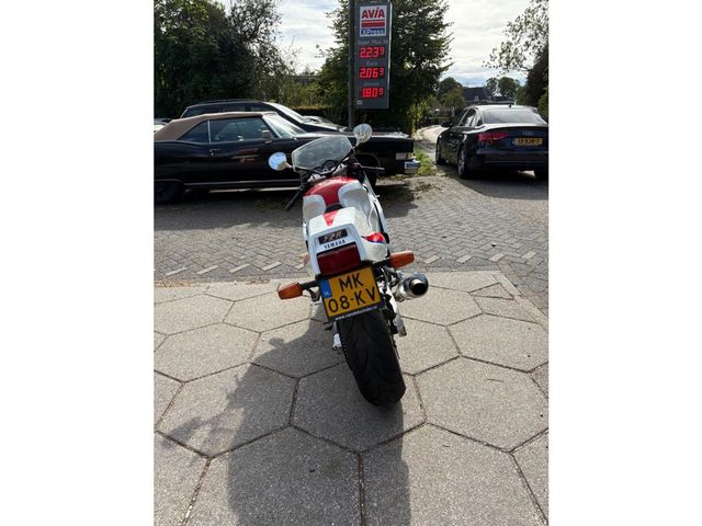 yamaha - fzr-1000