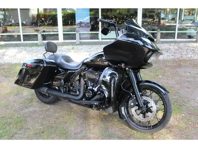 HARLEY-DAVIDSON ROAD GLIDE – foto 4