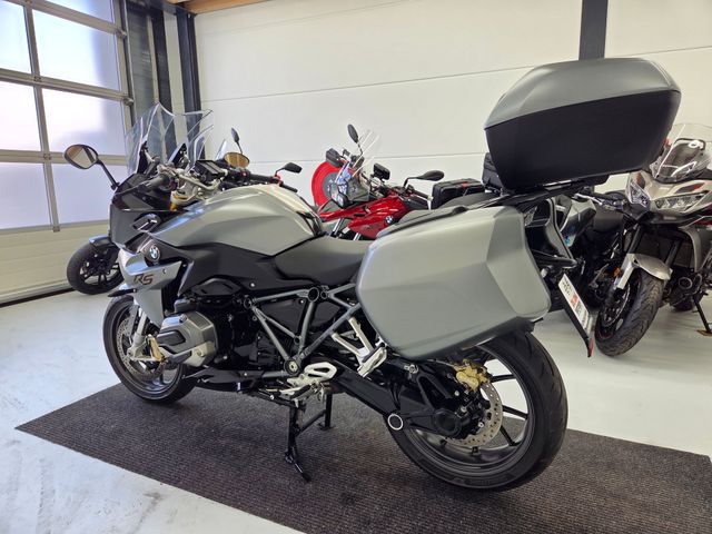 bmw - r-1200-rs
