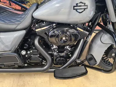 HARLEY-DAVIDSON ELECTRA GLIDE ULTRA CLASSIC FLHTCU – foto 3