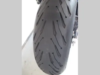 YAMAHA MT 07 ABS – foto 4