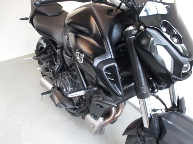 yamaha - mt-07-abs