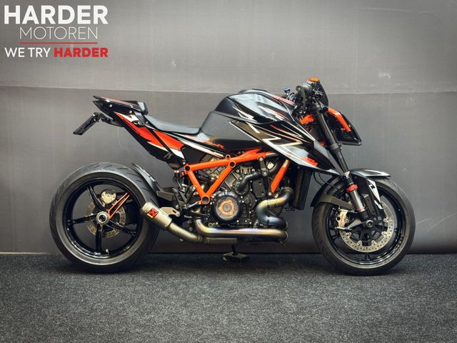 ktm - 1290-super-duke-r