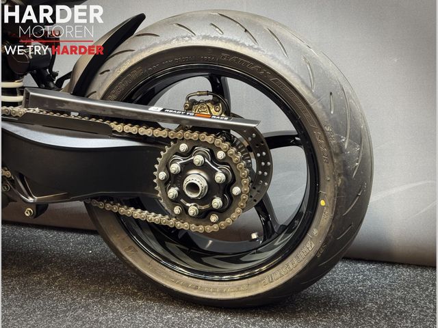 ktm - 1290-super-duke-r