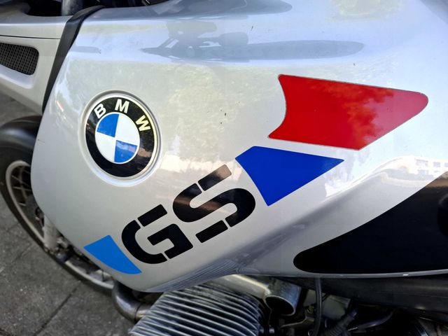 bmw - r-1100-gs