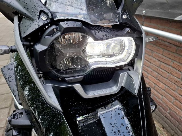 bmw - r-1200-gs-triple-black-edition