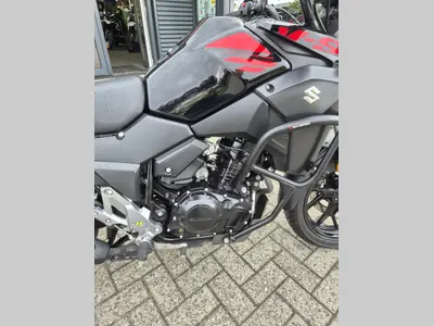 SUZUKI V-STROM 250 A – foto 3
