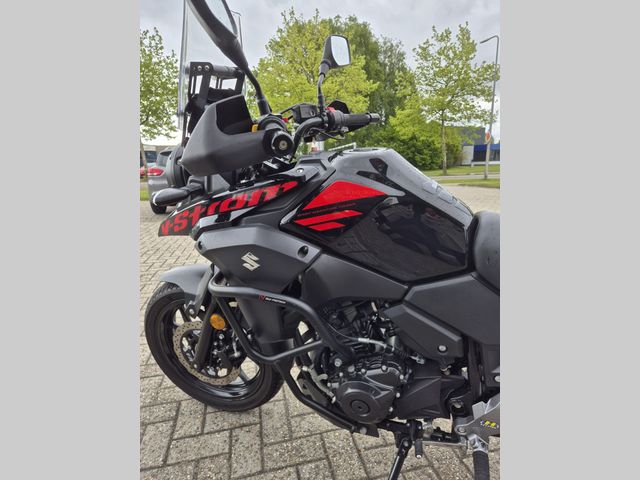 suzuki - v-strom-250-a