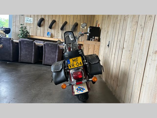 suzuki - 1500-intruder-lc