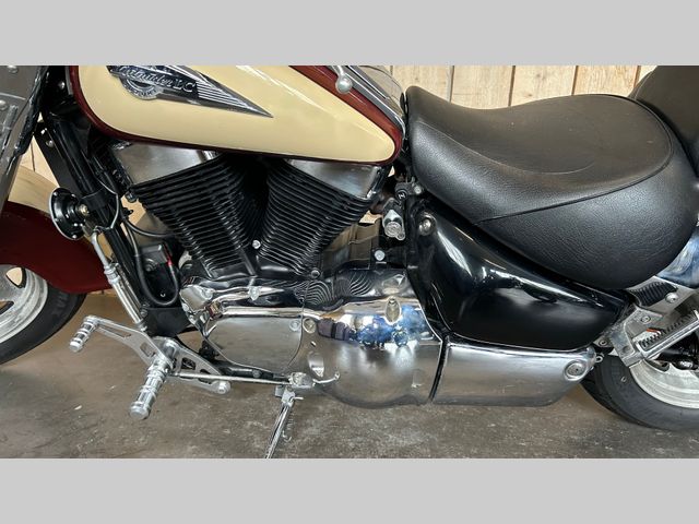 suzuki - 1500-intruder-lc