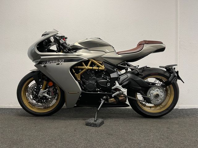 mv-agusta - superveloce-800-s