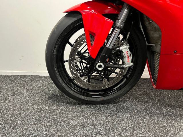 ducati - panigale-v4