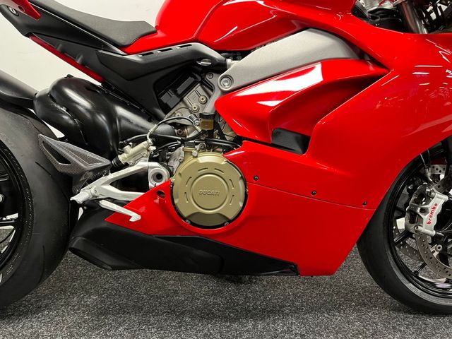 ducati - panigale-v4