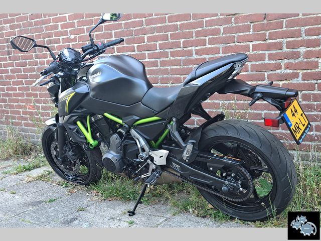 kawasaki - z650
