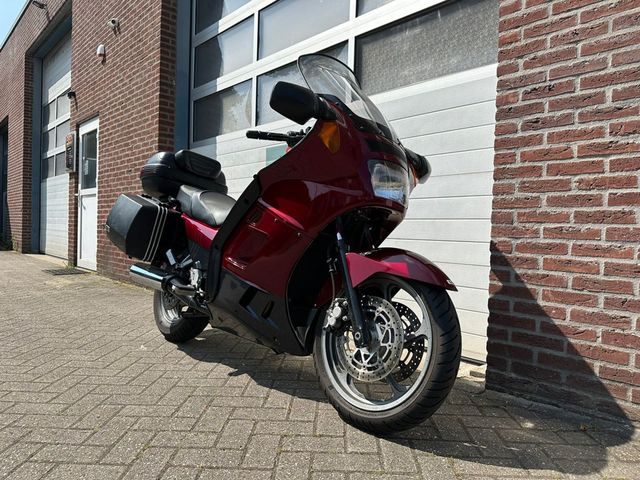 kawasaki - gtr-1000