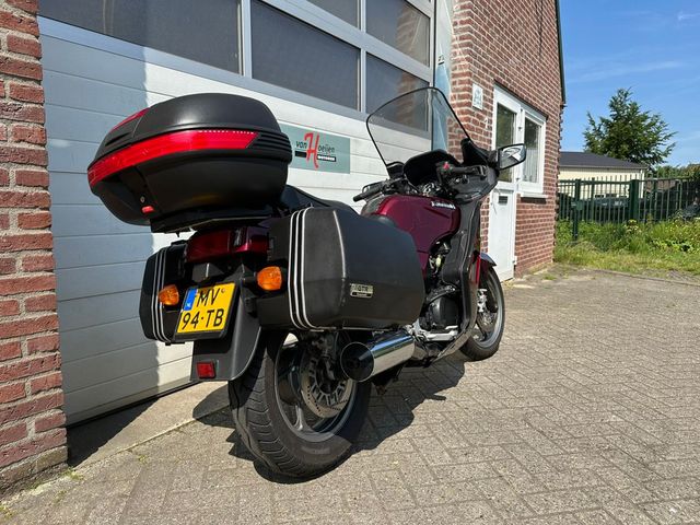 kawasaki - gtr-1000