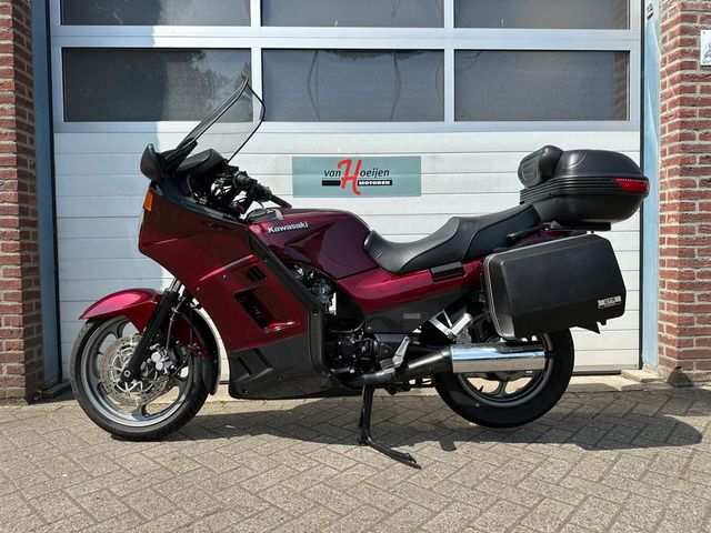 kawasaki - gtr-1000