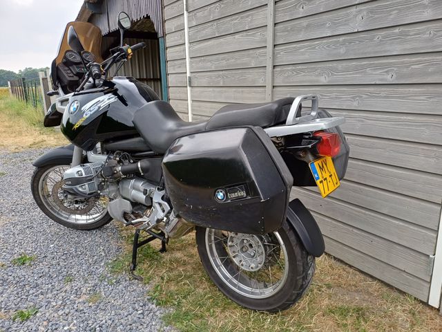 bmw - r-1100-gs