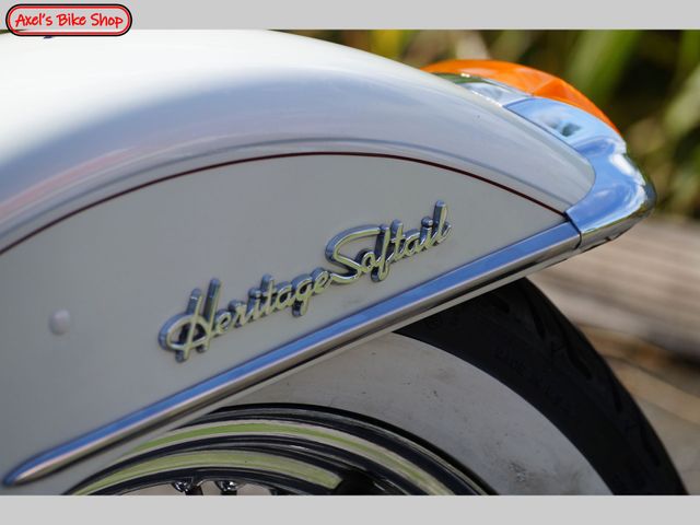 harley-davidson - heritage-softail-classic-flstc