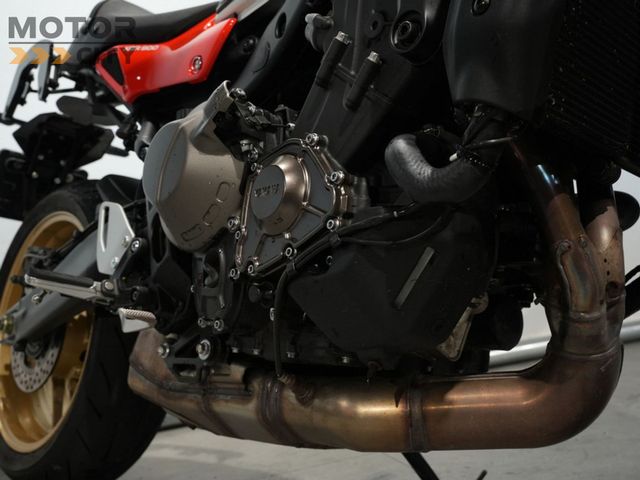 yamaha - xsr-900-abs