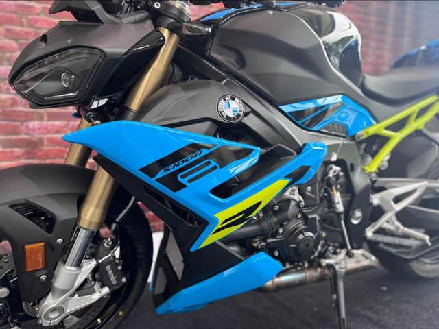 bmw - s-1000-r