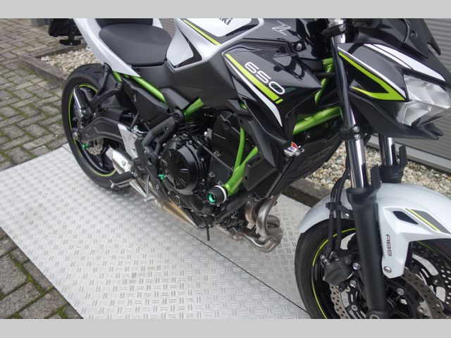 kawasaki - z650-abs