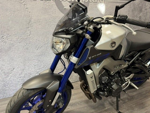 yamaha - mt-09-abs