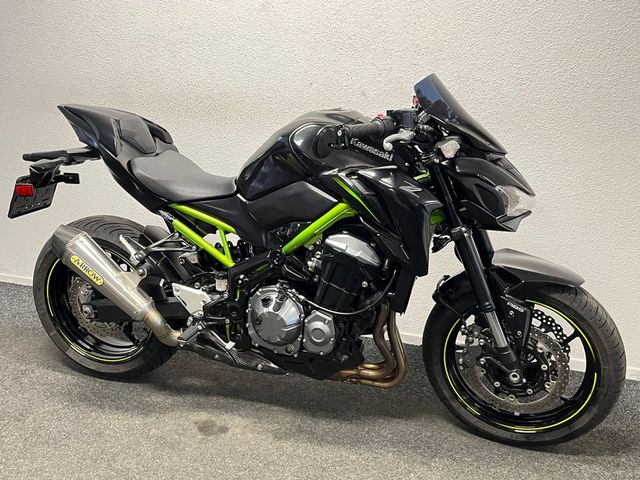 kawasaki - z900