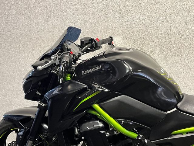 kawasaki - z900