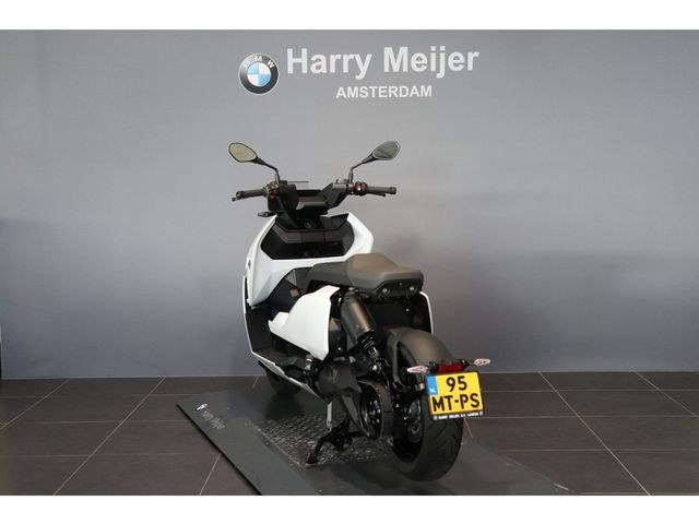 bmw - ce-04