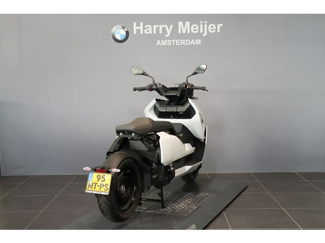 bmw - ce-04