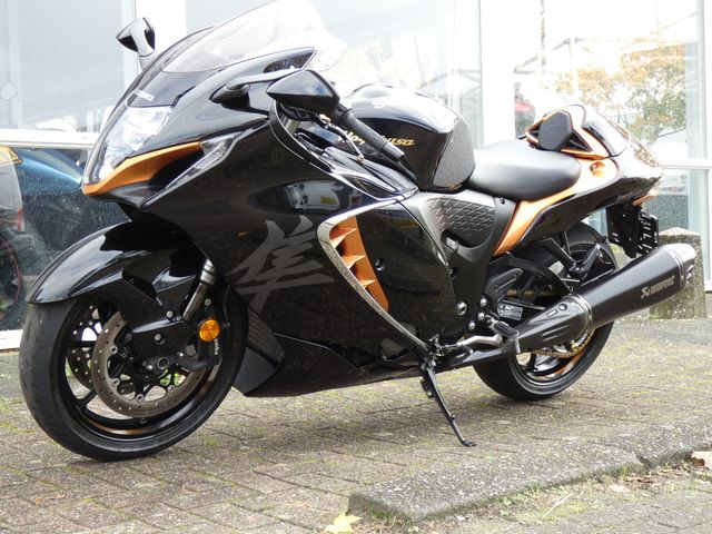 suzuki - gsx-r-1300-hayabusa